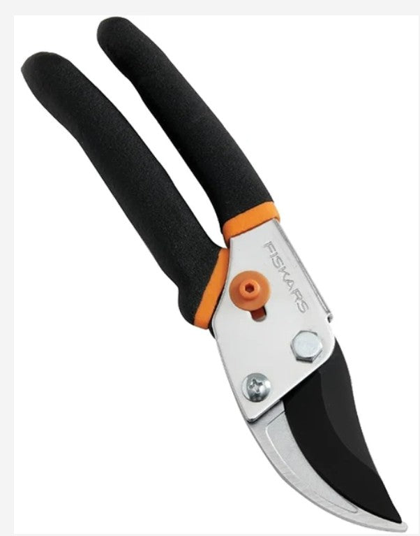 Fiskars Shear Pruning Bypass 5/8 IN cut
