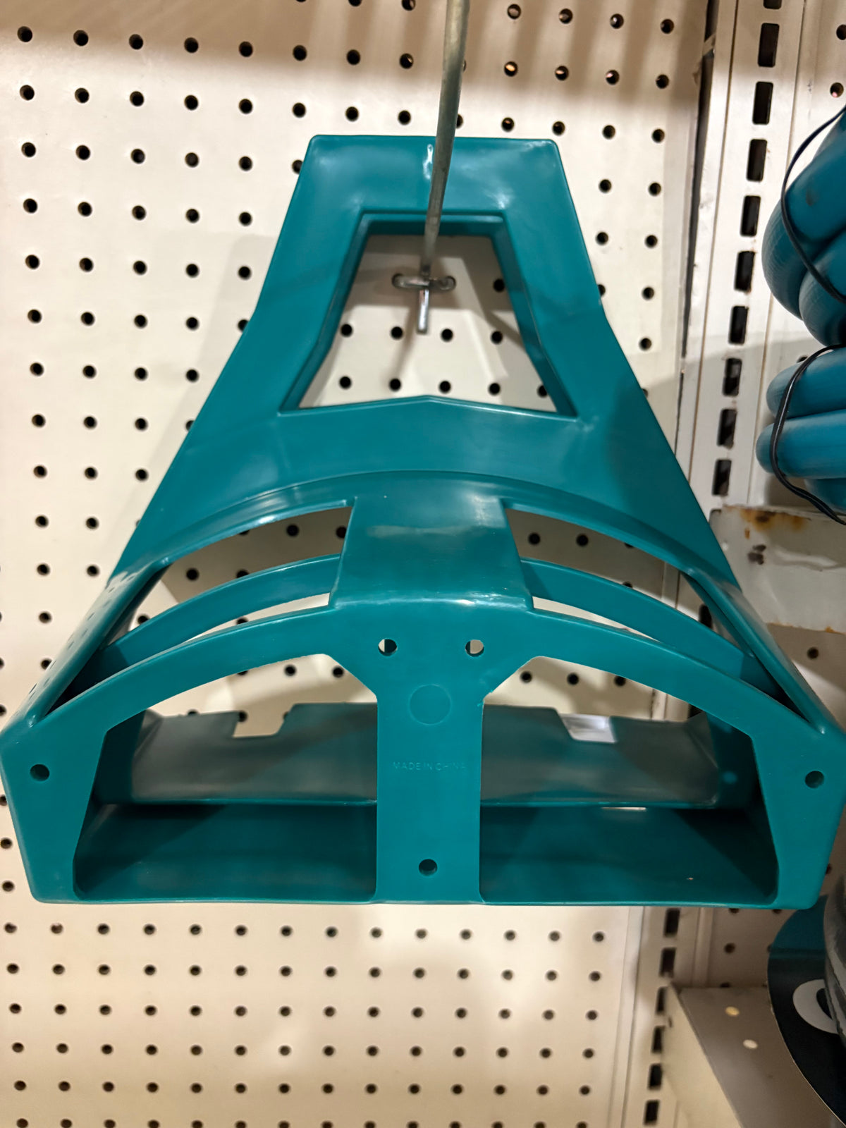 Gilmour Hanger Hose Mount Wall Plastic